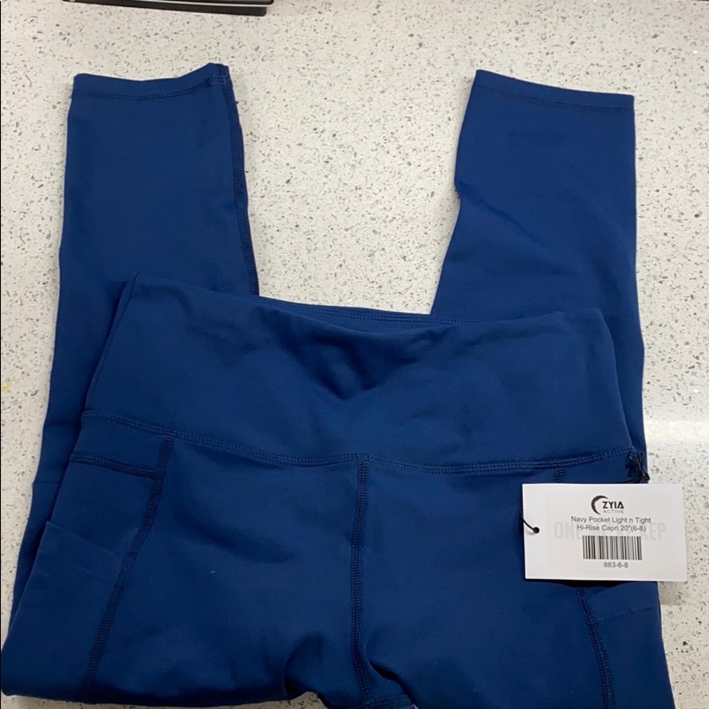 Zyia Light n Tight HiRise Capri